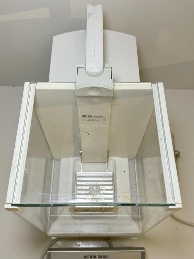 Used Mettler Toledo XS105DU DualRange Digital Analytical Balance Scale Laboratory