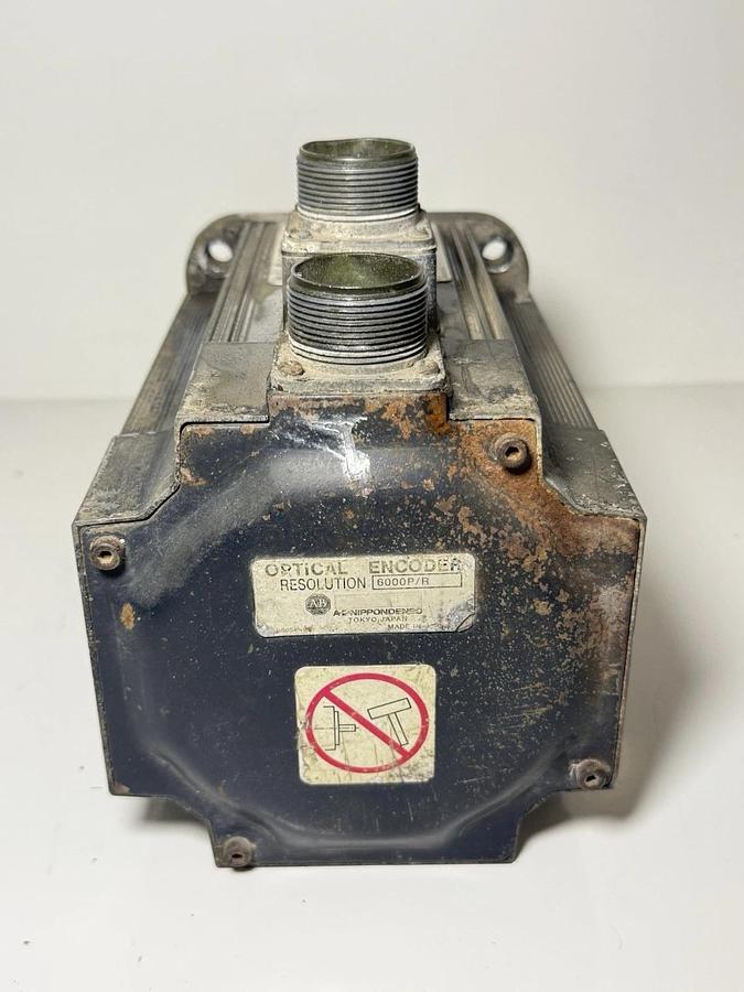 Used Allen Bradley Bullettn 8500 AC Servo Motor 85007-A1D-L1BN