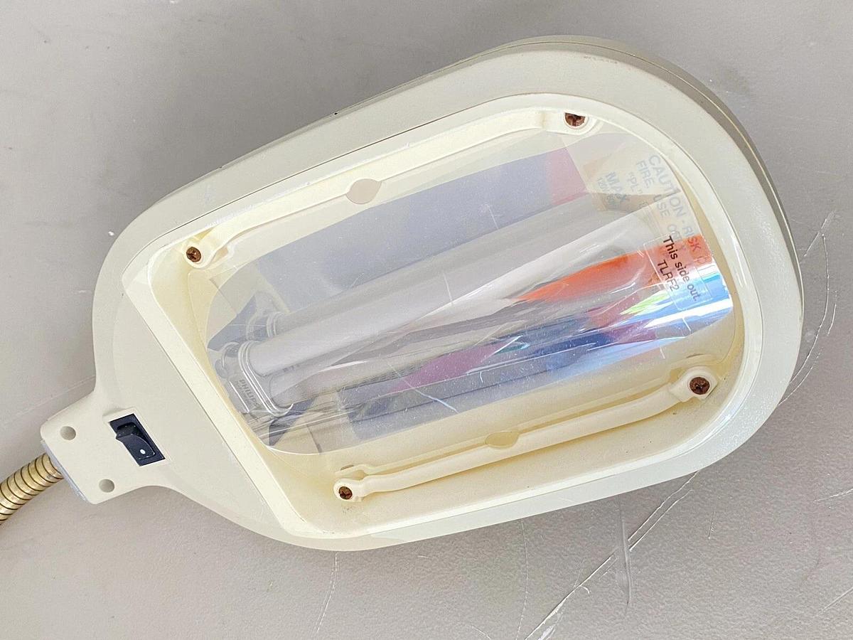 Used 3M Polarizing Filter task light desk lamp - Replacement Part