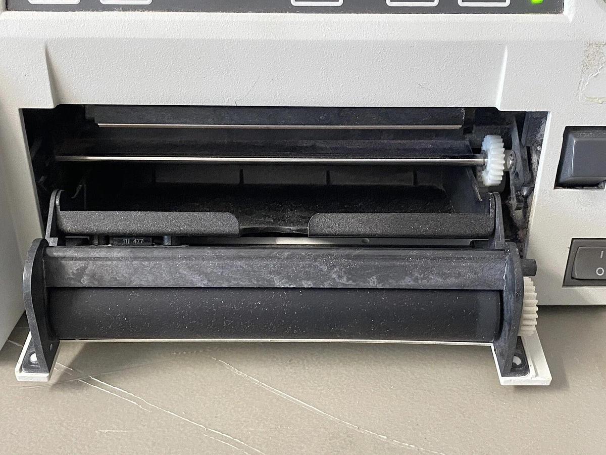 Used Corometrics 120 Series 0129AA Maternal Fetal Monitor 2000 ARY401