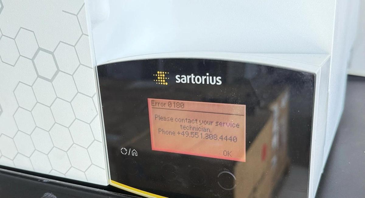 Used Sartorius Lab Instruments Arium Advance H20-EDI Water Purification System