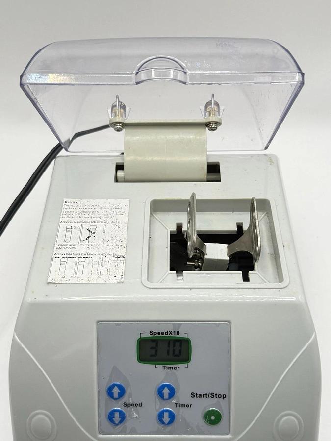Used Benchmark Scientific Lab D1030 Compact BeadBug Microtube Benchtop Homogenizer