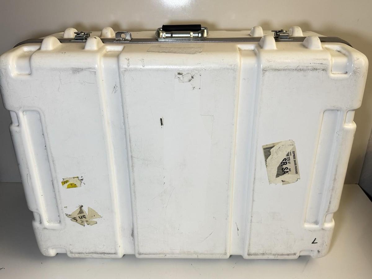 Used Parker Plastics Heavy Duty Shipping Container Hard Storage Case W/ Foam 27x20x13