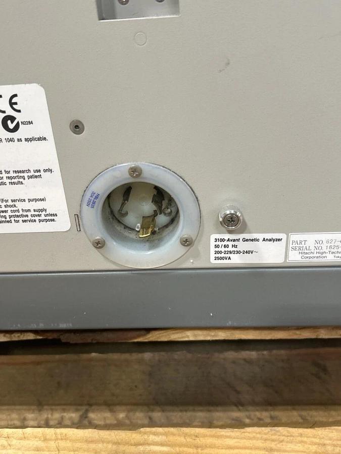 Used Applied Biosystems Hitachi ABI 3130XL Genetic DNA Sequencer