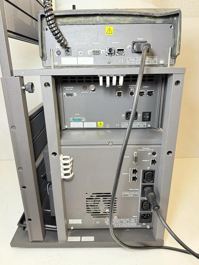 Used Pharmacia Biotech AKTA FPLC Purifier System P-920, UPC-900 & FRAC-900 Collector