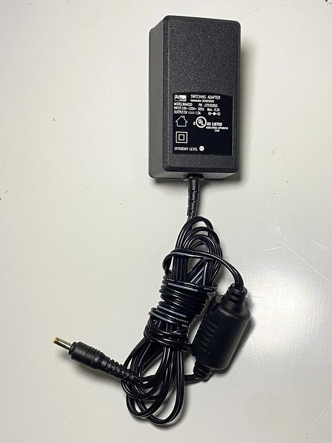 Used HCI Healthcare Facility TV 15.6” LCD Monitor BM15AP2 Remote+ DCI401MCS Converter