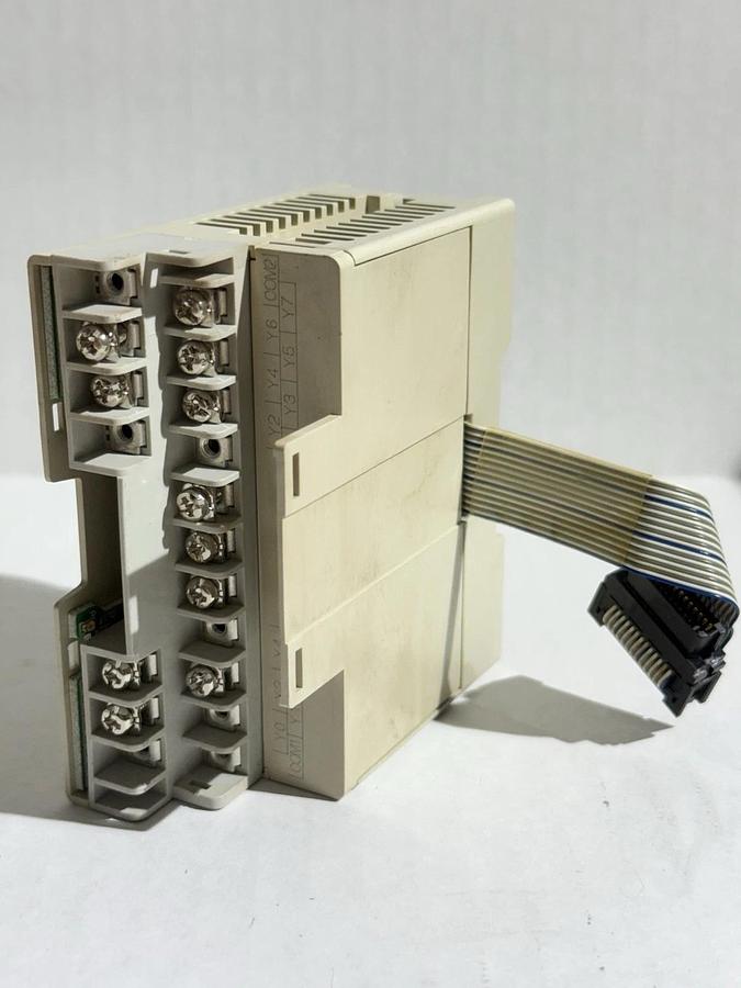 Used Mitsubishi Electric FX2N-16EYR Programmable Controller JY550D19501C