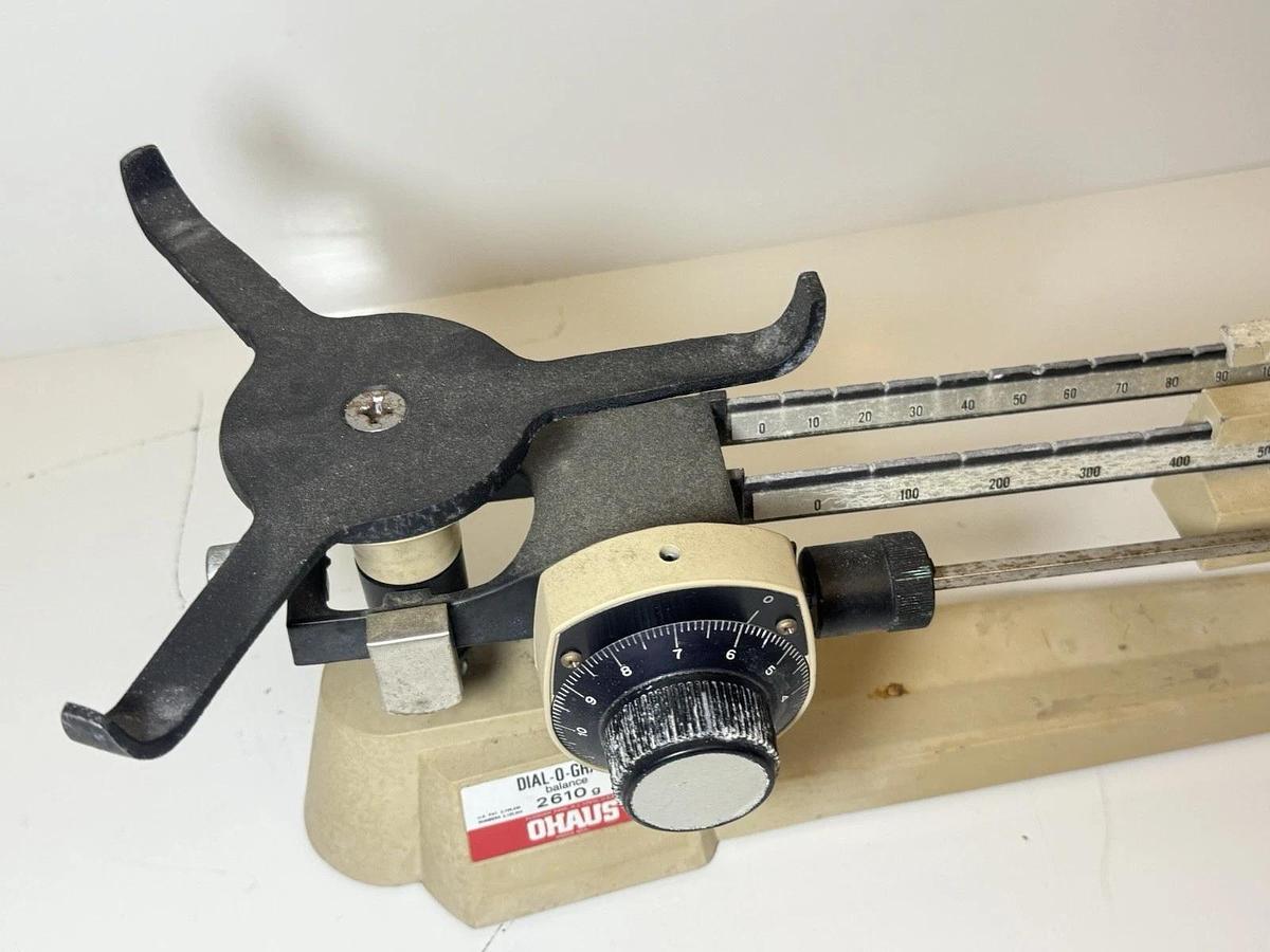 Used Ohaus Vintage Dial-O-Gram Triple Beam Balance Scale (2610g capacity)