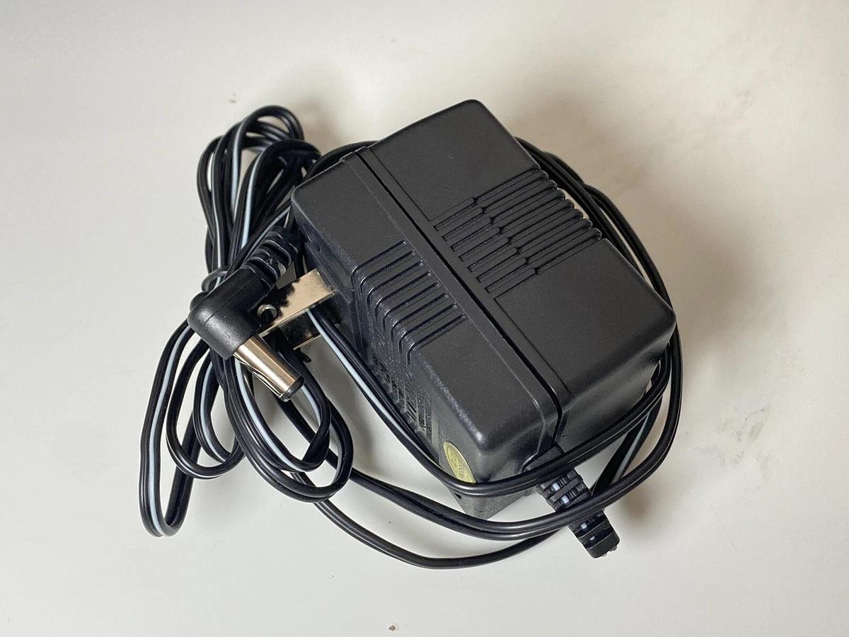 Used Rolls MX422 Field Mixer 4-channel With Case & Power Cord