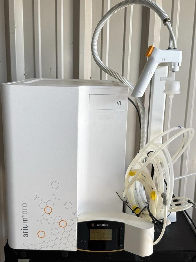 Used Sartorius H20PRO-VF-B Arium Pro VF Water Purification System w/ Dispenser