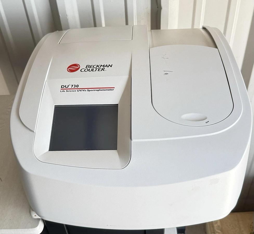 Used Beckman Coulter DU 730 Life Science UV/Vis Spectrophotometer A23616