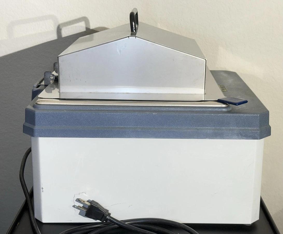 Used Fisher Scientific IsoTemp 210 Digital Water Bath