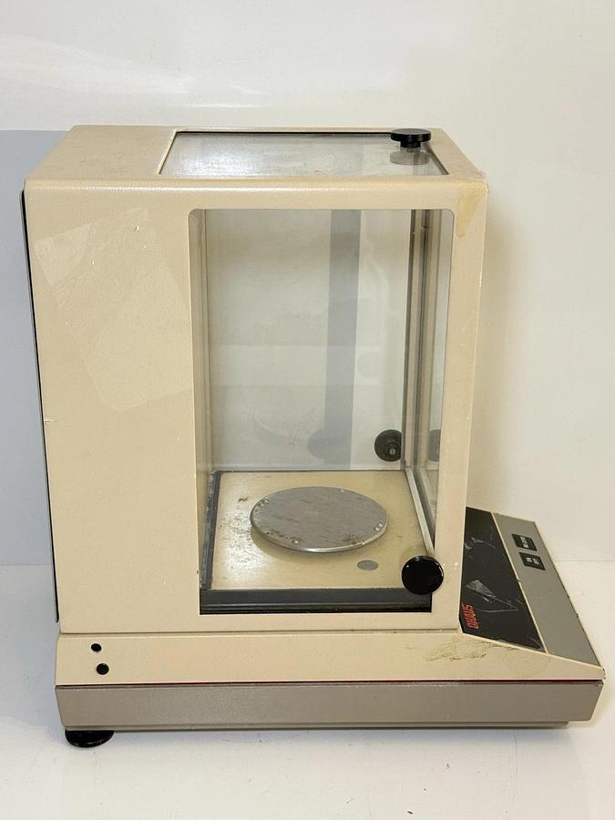 Used Ohaus GA 110 GA110 Laboratory Lab Digital Scale