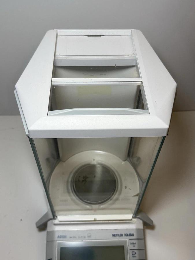 Used Mettler Toledo AG104 Laboratory Lab Digital Analytical Balance Scale