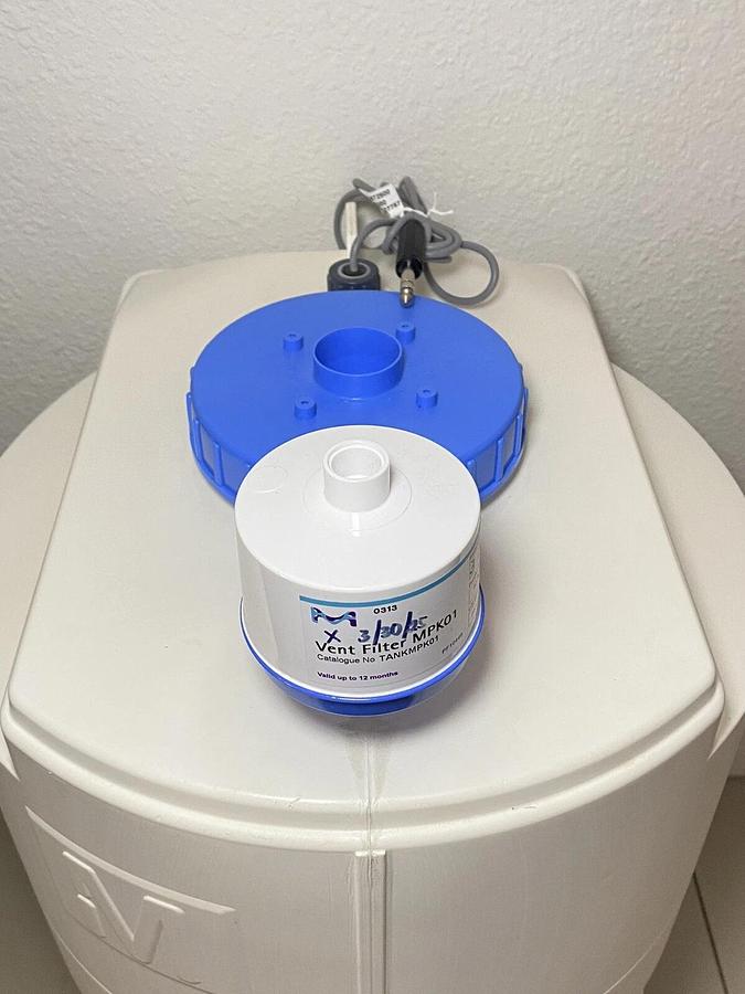 Used Millipore Water Reservoir Storage Tank 30L PE TANKPE030