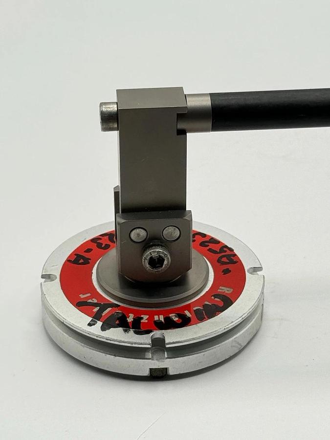 Used Carl Zeiss 1018‑897 Adapter Plate – M5 Stylus Mount for VAST/MT Probe Systems