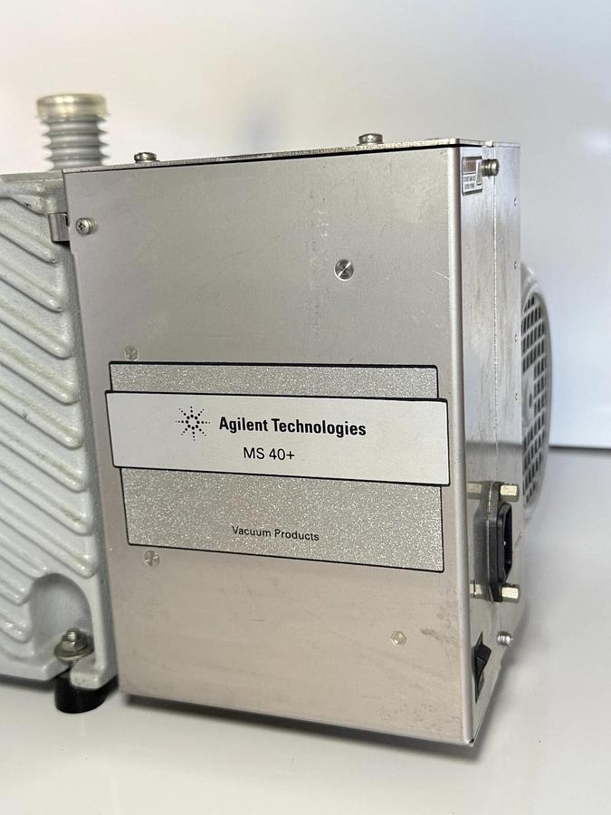 Used Agilent Technologies MS40+ Rotary Vane Pump 9499225M008