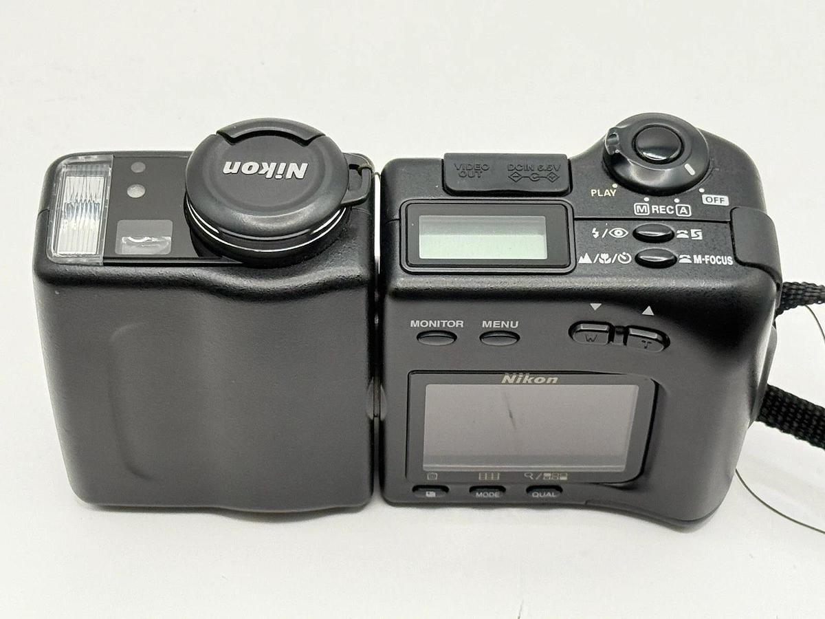 Used Nikon Coolpix 950 E950 Digital Camera with Case