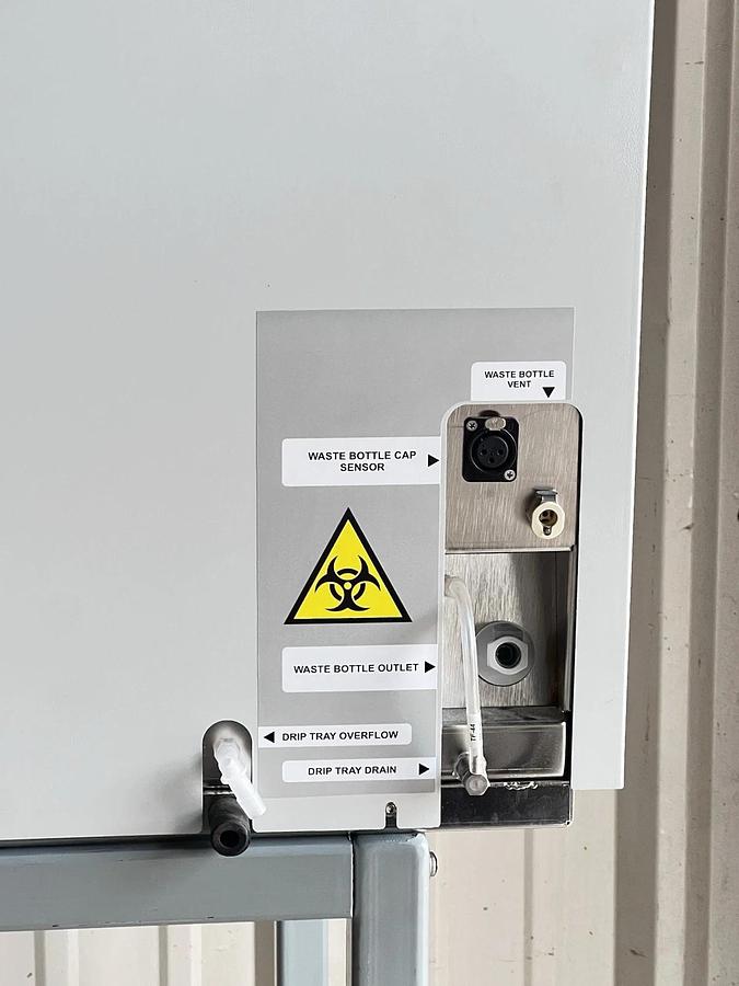 Used BioMerieux NucliSENS easyMAG Nucleic Acid Extractor – Clean