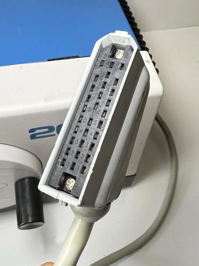 Used LEICA REICHERT-JUNG 2050 Supercut Microtome