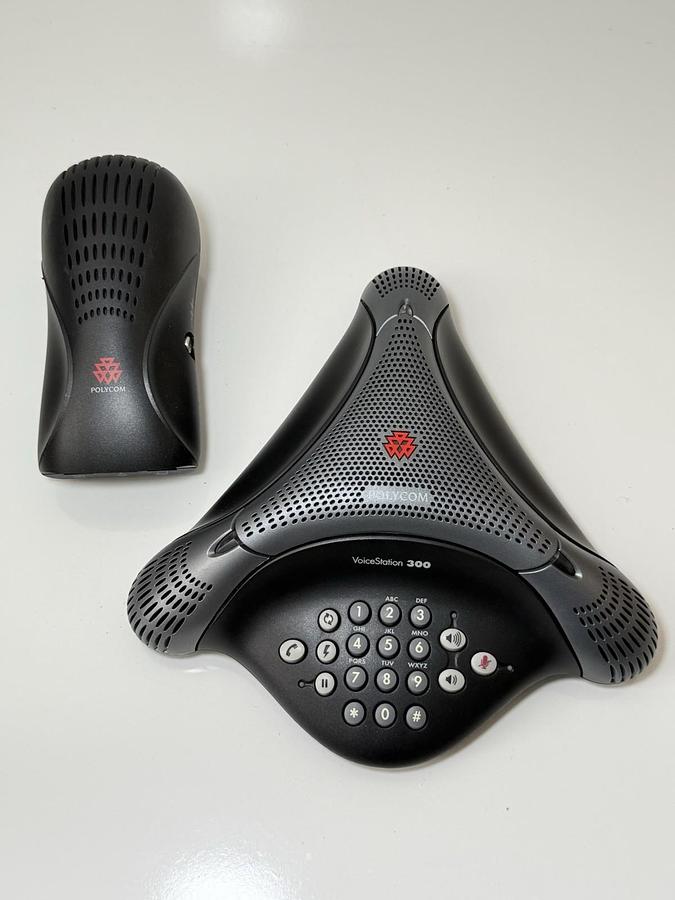 Used Polycom Voice Station 300 Conference Phone w/ Accessories