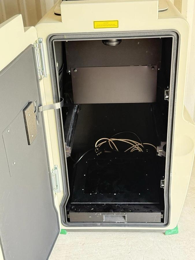 Used BIO-RAD Bio Rad VersaDoc 4000MP Imaging System