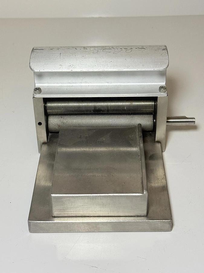 Used Zimmer Meshgraft II 2195 SkinGrafting Device – Clean