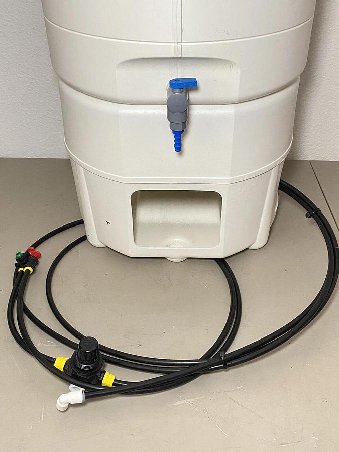 Used Millipore Water Reservoir Storage Tank 30L PE TANKPE030