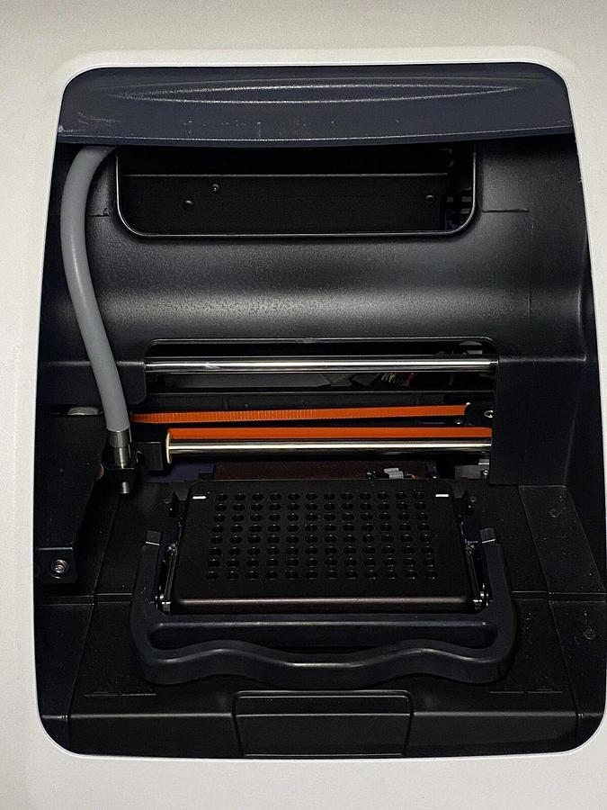 Used Agilent Stratagene Mx3005P Real-Time PCR Machine