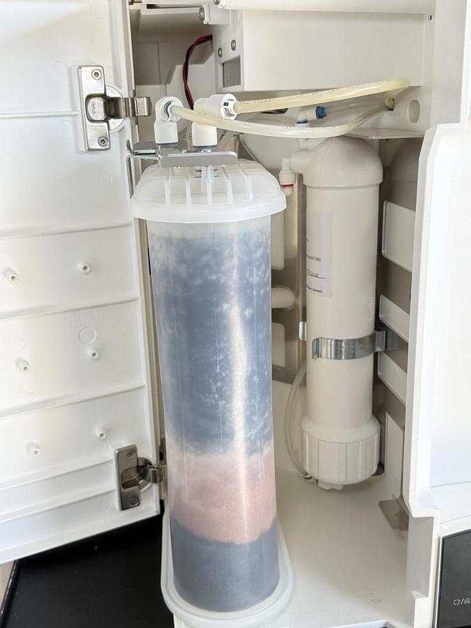 Used Sartorius Lab Instruments Arium Advance H20-EDI Water Purification System