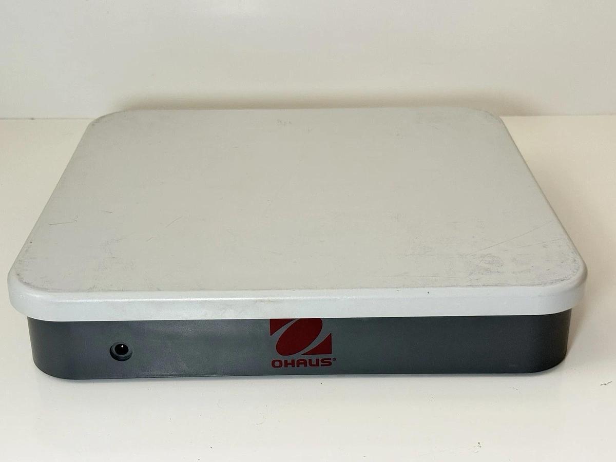 Used OHAUS Catapult 1000 Compact Digital Scale Model: C11P20