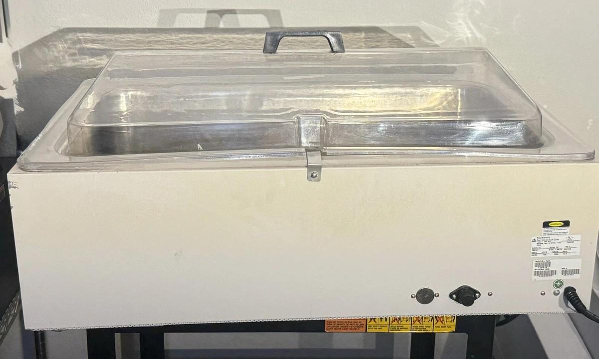 Used Lab-Line / Barnstead AquaBath 18012 Heated Water Bath