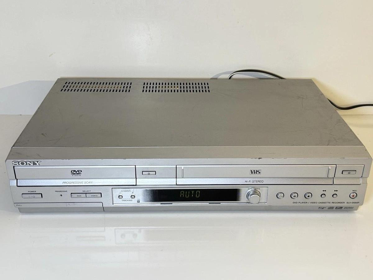 Used Sony SLV-D550P DVD Player / Video Cassette Recorder