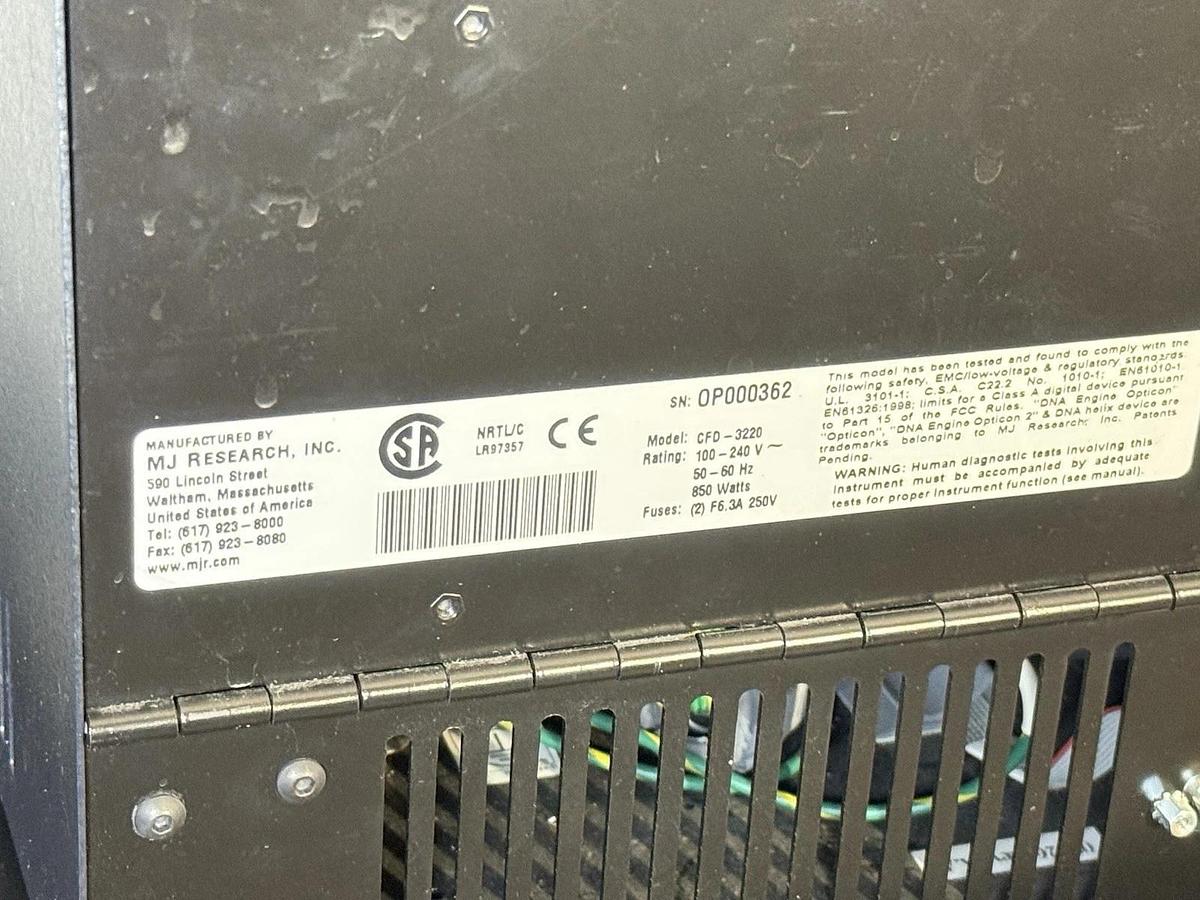 Used MJ Research DNA Engine Opticon Continuous Fluorescence Detector CFD-3220 PCR