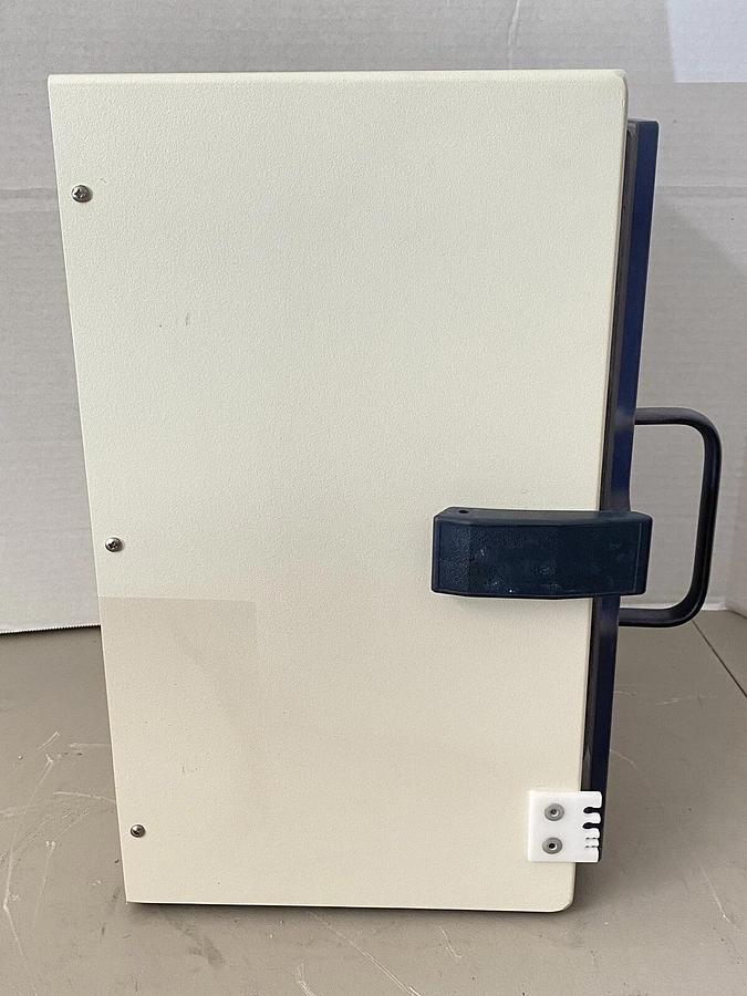 Used Stovall Life Science - The Cold Zone