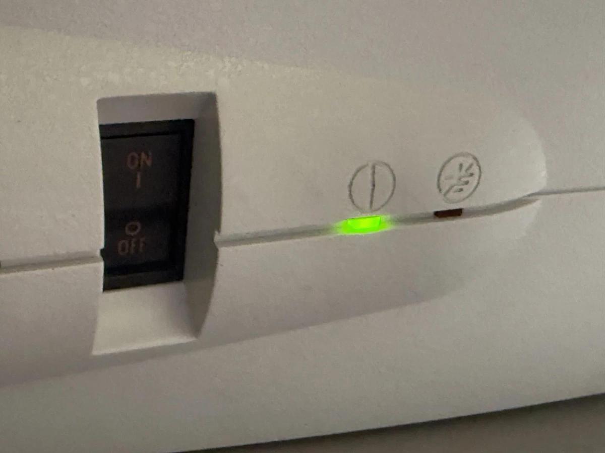 Used Powervar 7.0 Laboratory Grade Power Conditioner ABC700-11