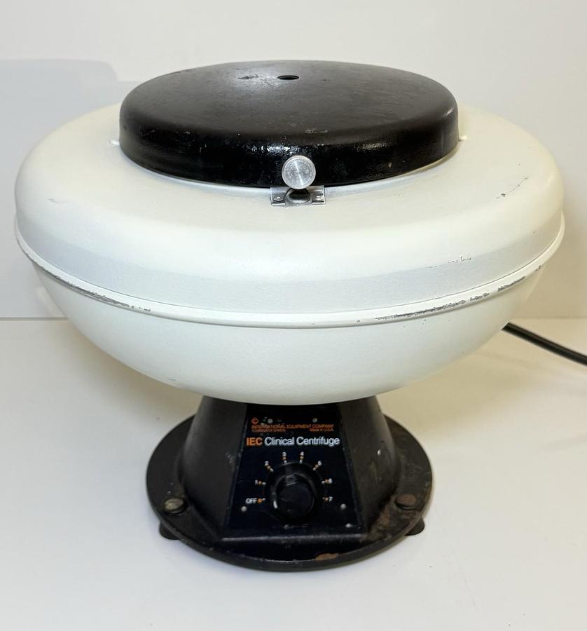 Used IEC International Equipment Co. Clinical Centrifuge with Rotor #221