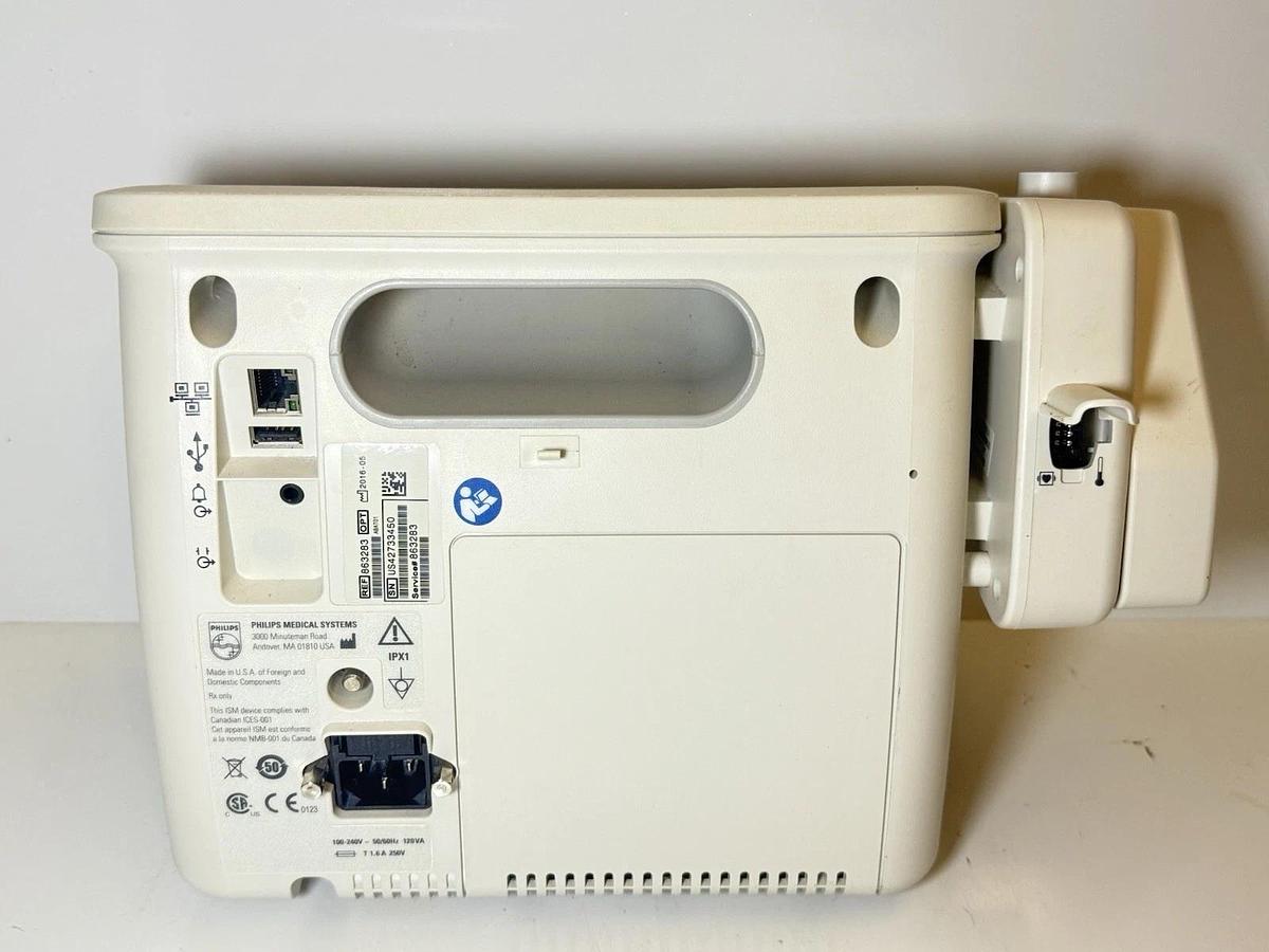 Used Philips SureSigns VS4 863283 Portable Monitor