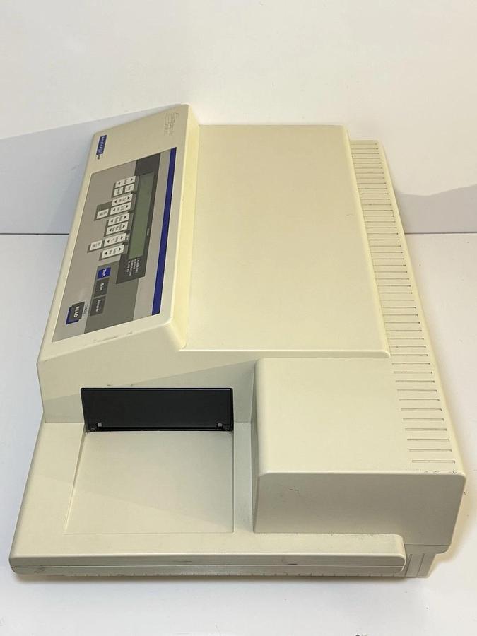 Used Molecular Devices Spectra max 250 Microplate Spectrophotometer