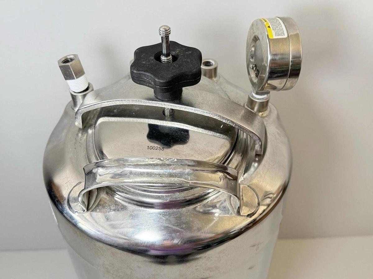 Used Apache Stainless Equip. Pressure Vessel Autoclave Tank (MDMT -20Deg F at 165PSI)