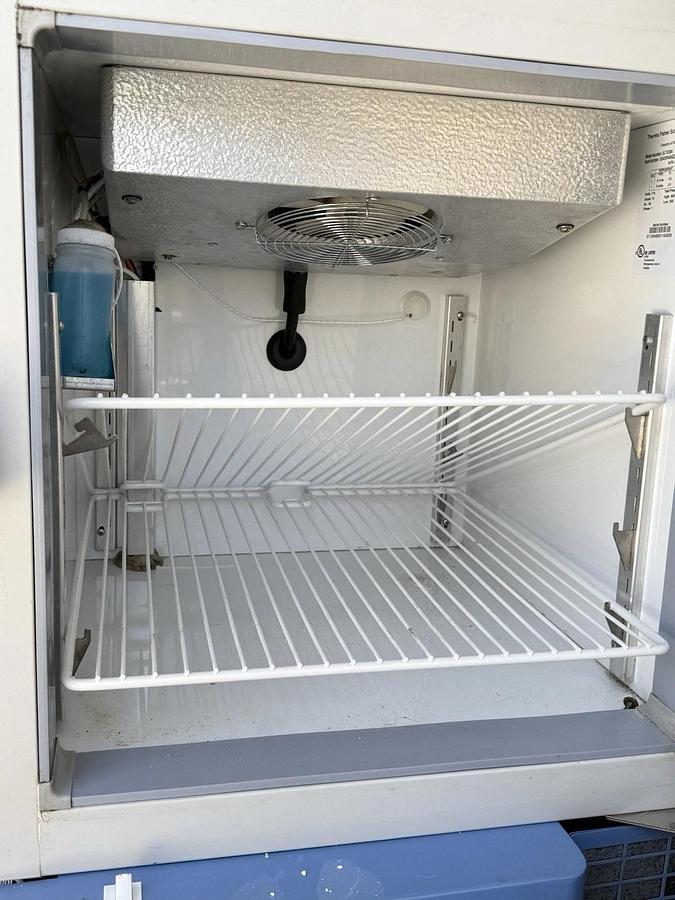 Used Thermo Scientific Revco ULT430A Ultra Low Temp Freezer – For Parts / Not Working