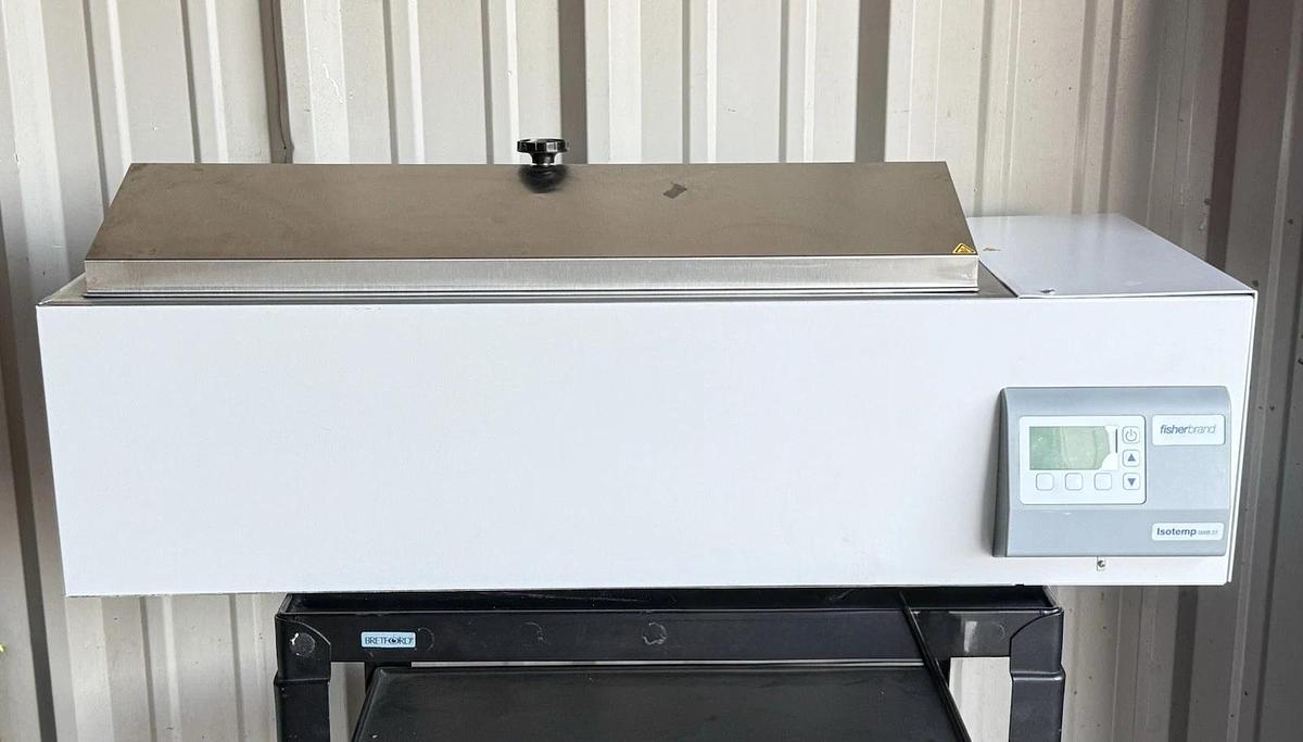 Used Thermo Scientific Fisher Brand - Water Bath Isotemp SWB 27 (REF: FSSWB27)