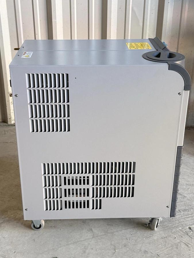 Used Thermo Scientific NESLAB ThermoFlex900 Recirculating Chiller