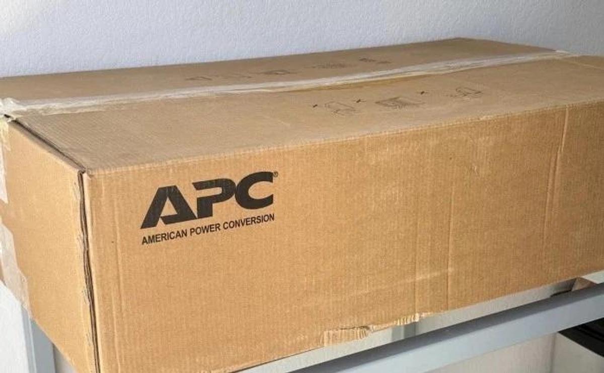 Used APC SMX3000RMLV2UNC 110V 2700W Smart-UPS Rack Mount 778888928326