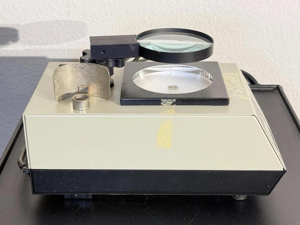 Used Fisher Scientific ACCU-LITE Illuminated Magnifying Colony Counter 133-8001