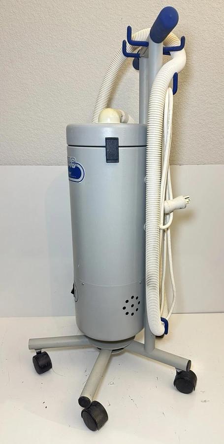 Used Stryker CastVac Vacuum Model: 986 w/ Mobile Stand on Wheels