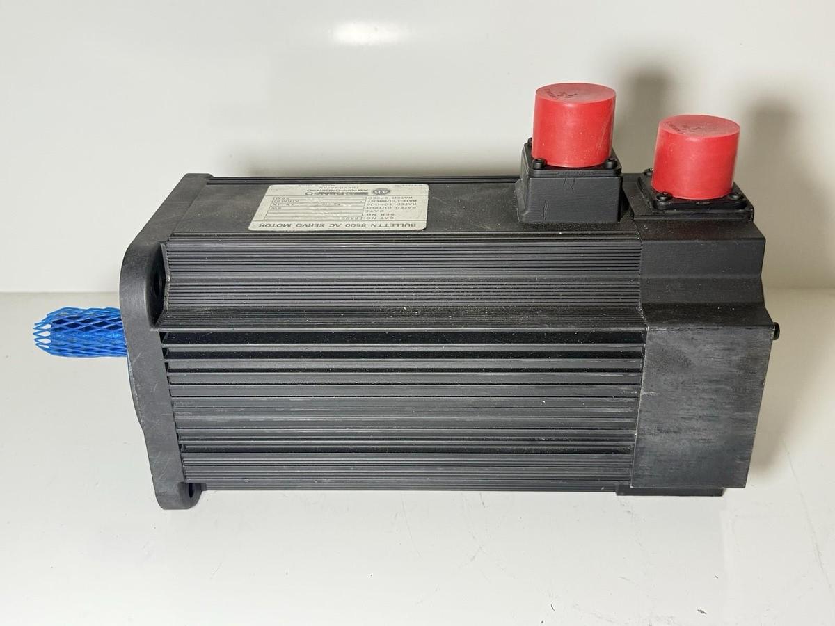 NEW Allen-Bradley 8500 AC Servo Motor
