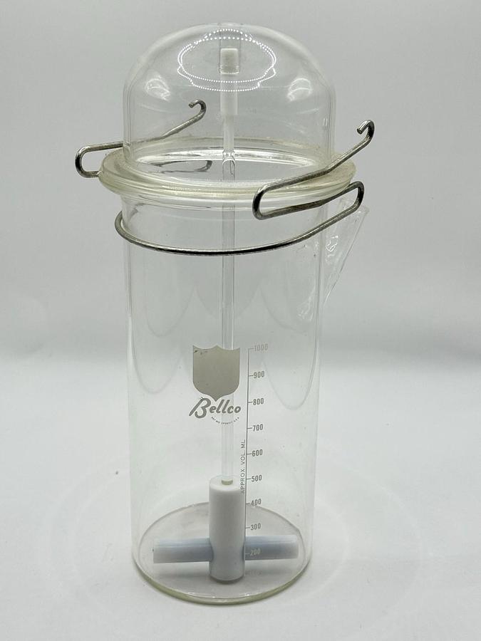 Used Bellco 1000mL Large Pyrex Glass Spinner Flask with a magnetic spinner 2958517