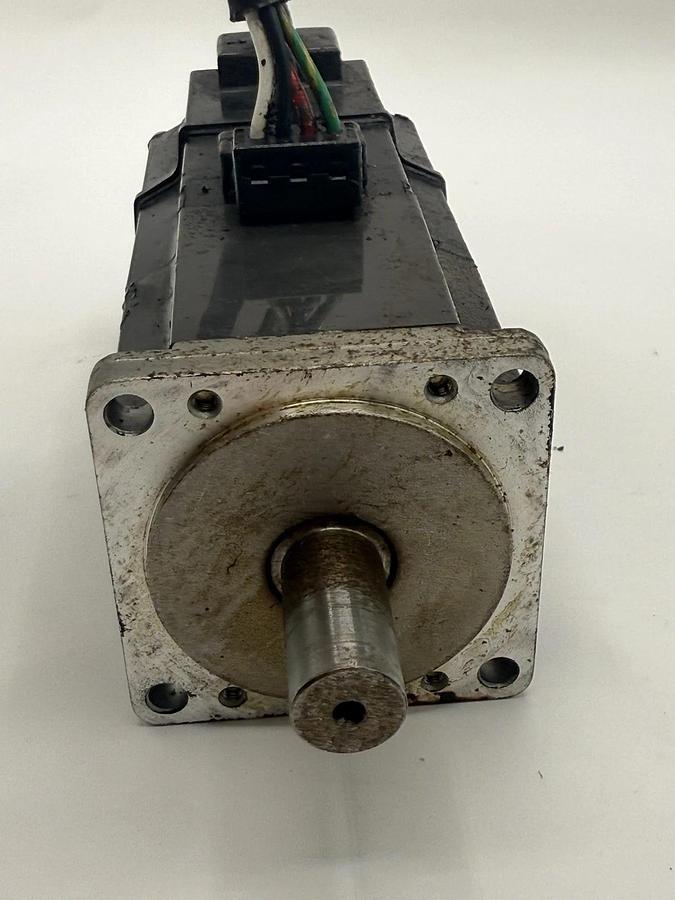 Used Mitsubishi AC Servo Motor HC-KFS23B HCKFS23B New in Box NIB Free Ship