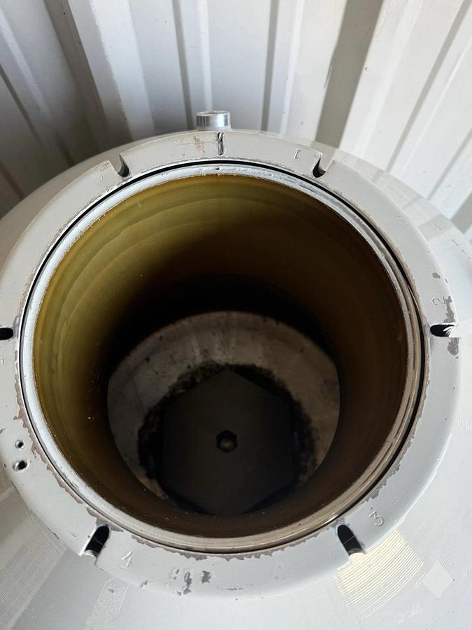 Used MVE CryoSystem 6000 Liquid Nitrogen Storage Tank – 175L LN2 Dewar – Holds 6000 V